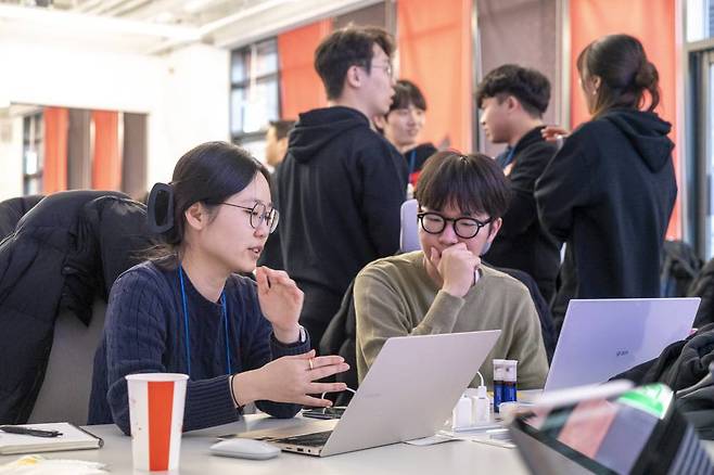 카셰어링 차량 대여 및 반납 시 파손 유무를 자동으로 확인하는 AI를 만든 저쩌다 모인팀 / 출처=IT동아