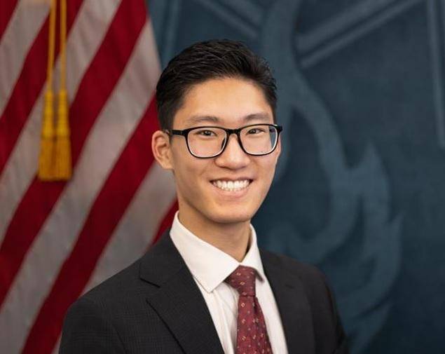미국 캘리포니아주 변호사 시험에서 역대 최연소로 합격한 후 최근 검사에 임용된 피터 박.[사진제공=AP 연합뉴스]