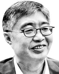 우석훈 경제학자