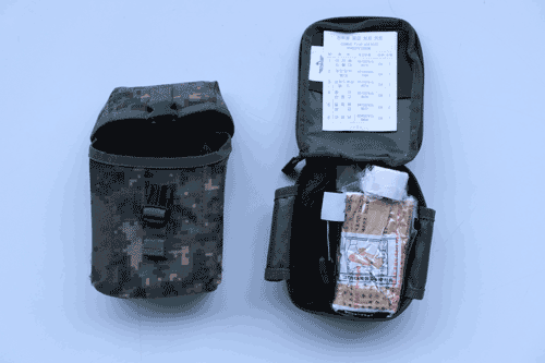 응급처치키드(2018년) 지혈대 수량 증가 및 재질보강, 거즈 및 가위 추가