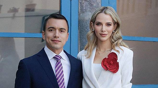 다니엘 노보아(왼쪽) 에콰도르 대통령과 영부인 라비니아 발보네시. 사진 라비니아 발보네시 인스타그램