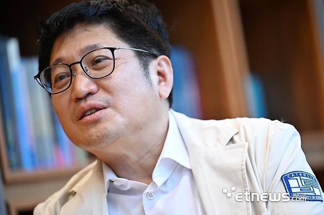 김대진 가톨릭대 정보융합진흥원장 (사진=이동근 기자 foto@etnews.com)