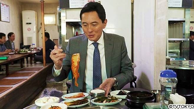 고독한 미식가 ‘서울편’에서 돼지갈비집을 방문한 주인공 이노가시라 고로. /TV도쿄 캡처