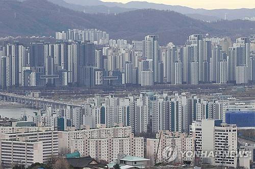 서울 남산에서 본 아파트 [연합뉴스 자료사진]