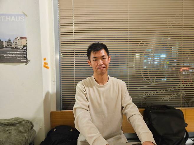 한국인들에게 일본 도쿄 맛집을 소개하는 인스타그램 계정 '도쿄 네모'를 운영하는 에노모토 야스타카씨가 지난 11일 서울 마포구 한 카페에서 본지와 인터뷰하고 있다./김동현 기자