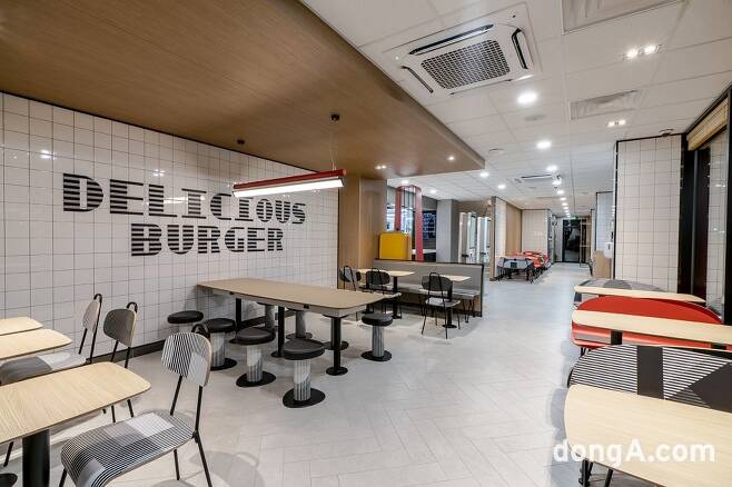 맥도날드가 오는 22일 오픈하는 ‘양주옥정DT점’의 내부. 사진=한국맥도날드