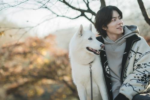 배우 홍종현이 MK스포츠와의 펫터뷰를 진행했다. 사진=시크릿이엔티