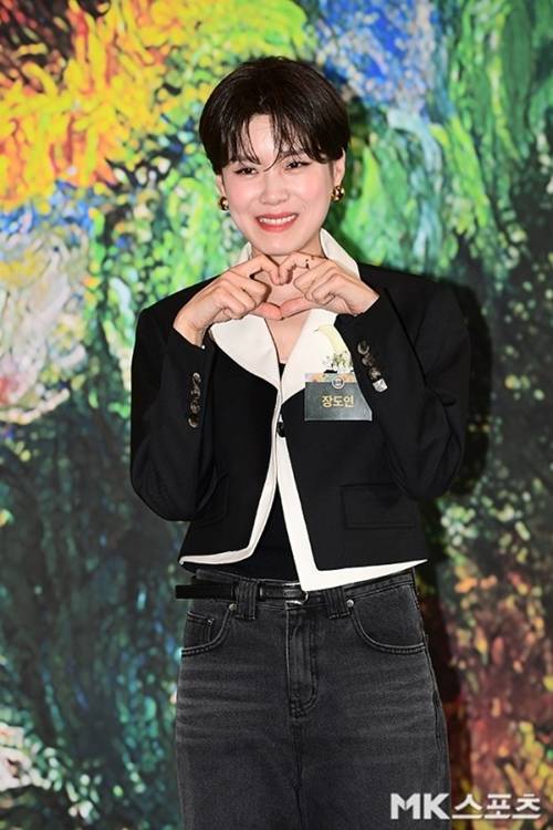 코미디언 장도연은 차세대 MC로서 자리를 잡고 있다. 사진 = 천정환 기자