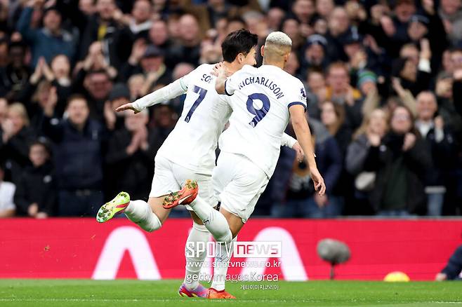 ▲ 손흥민이 에버턴을 상대로 리그 11호골을 터뜨렸다