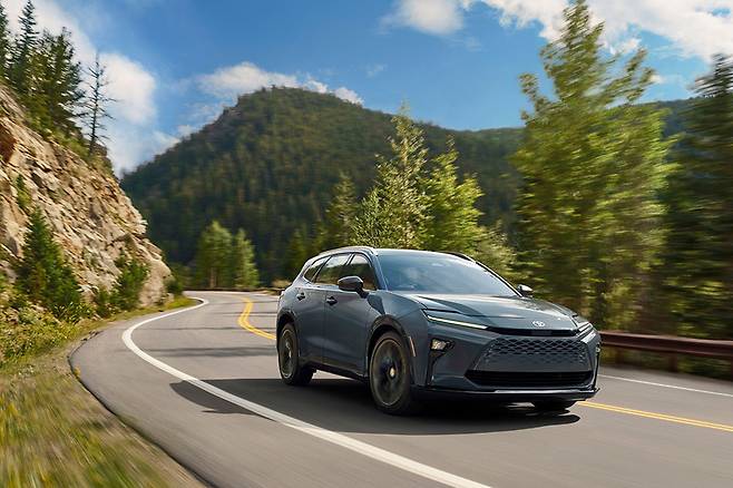 토요타 크라운 시그니아