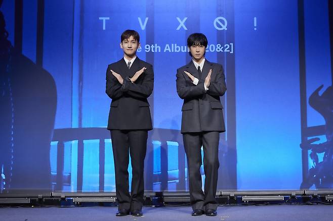 TVXQ introduces its ninth LP "20&2" during a press conference in Seoul on Tuesday. (SM Entertainment)