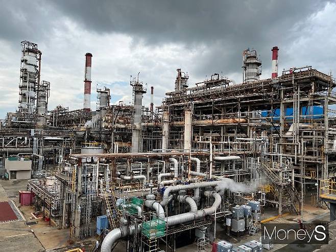 정유업계가 2023년 실적 변동을 겪었다. 사진은 SK이노베이션 울산 콤플렉스(CLX). /사진=김동욱 기자