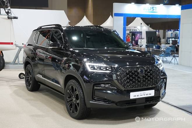 KG모빌리티 렉스턴 리무진