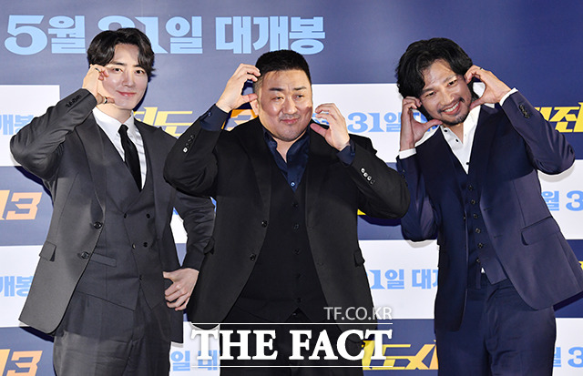 배우 이준혁과 마동석, 아오키 무네타카(왼쪽부터)가 뭉친 '범죄도시3'가 올해 개봉작 중 처음으로 천만 관객을 동원한 작품이 됐다. /박헌우 기자