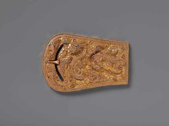 용무늬 허리띠 고리 정식 명칭은 국보 '평양 석암리 금제 띠고리' [국립중앙박물관 제공. 재판매 및 DB 금지]