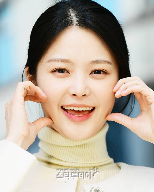 ‘혼례대첩’으로 좋은 사람들을 만나 행복했다는 박지원.  강영국 기자