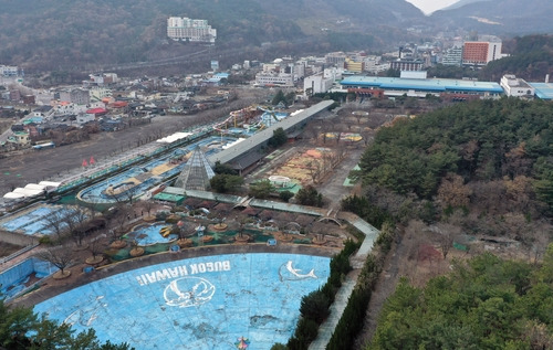 경남 창녕군 부곡면 부곡하와이와 부곡 온천 관광특구 [촬영 김동민]