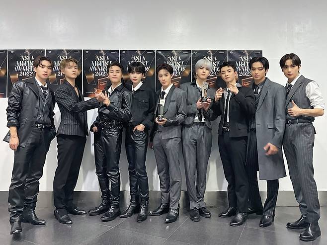 더보이즈. IST엔터테인먼트