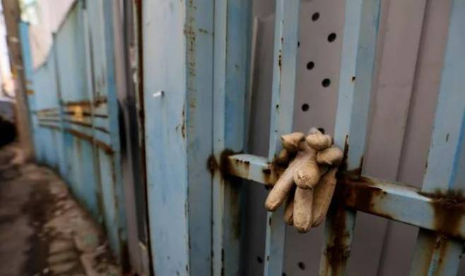 The construction site of Taeyoung Construction in Seongsu-dong 2-ga, Seoul, is empty on Dec. 29. Kim Chang-gil Reporter