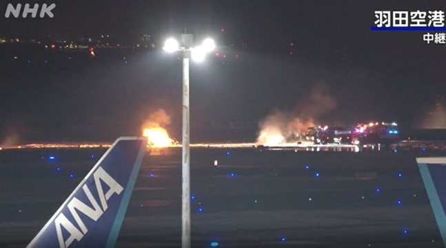 일본 하네다공항 3터미널 전망대에서 촬영한 사진/사진=-NHK방송화면 캡쳐