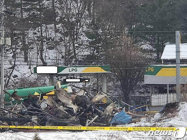 강원도 평창군 용평면 장평리 가스충전소 폭발 화재 현장. 2024.1.2/뉴스1 ⓒ News1 신관호 기자