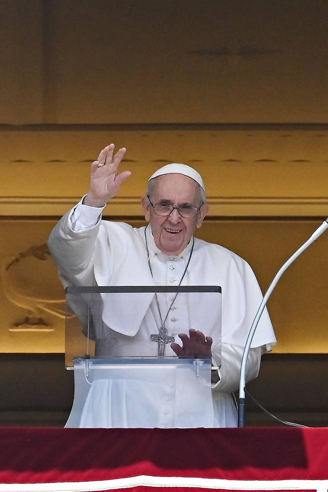 지난 18일 프란치스코 교황의 모습/AFP 연합뉴스