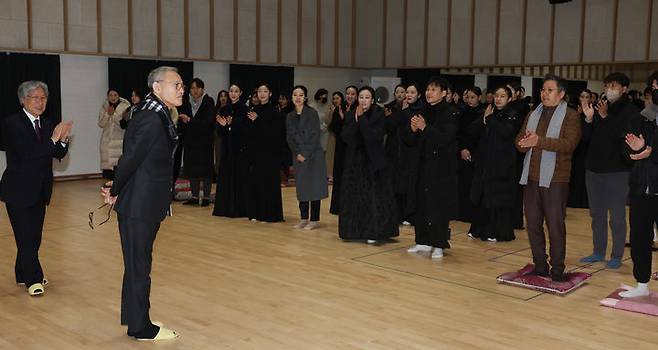 [서울=뉴시스] 유인촌 문화체육관광부 장관, 국립국악원 업무보고 현장(사진=문화체육관광부 제공) 2024.01.05. photo@newsis.com *재판매 및 DB 금지