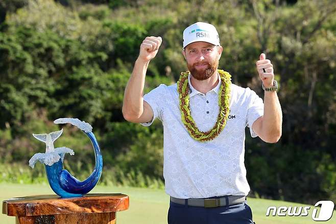 2024시즌 PGA 투어 개막전서 우승한 크리스 커크. ⓒ AFP=뉴스1