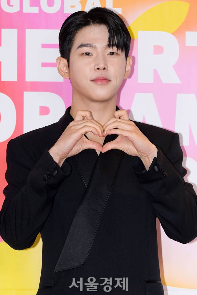 폴킴이 만드는 정석 고양이 하트