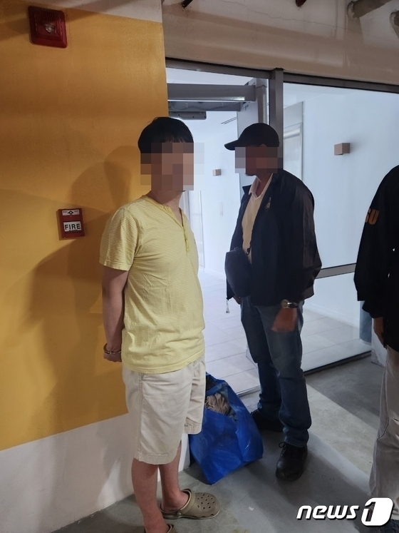 46억 원을 횡령한 혐의를 받는 전 국민건강보험공단 재정관리실 팀장 A씨가 9일 필리핀 마닐라 내 한 고급리조트에서 검거됐다. (뉴스1 DB)