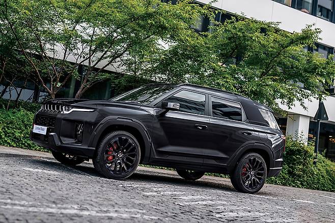 KG모빌리티 토레스