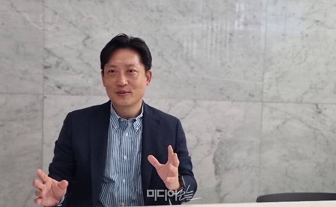 ▲정명원 SBS 디지털뉴스제작부장이 지난달 31일 서울 양천구 SBS 사옥에서 인터뷰하고 있다. 사진=박서연 기자.