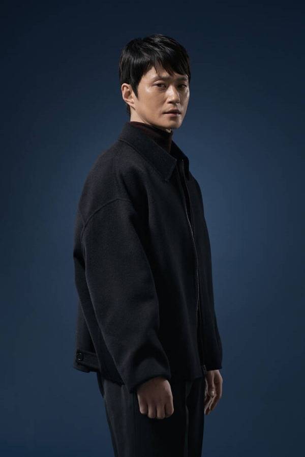 김성규가 ‘한산’의 박해일, ‘노량’의 김윤석과 호흡을 맞춘 소감을 털어놨다. 사진|롯데엔터테인먼트