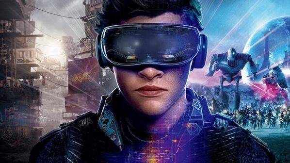 영화 '레디 플레이어 원' 속 주인공이 혼합현실 기기를 착용한 모습 / 영화 포스터