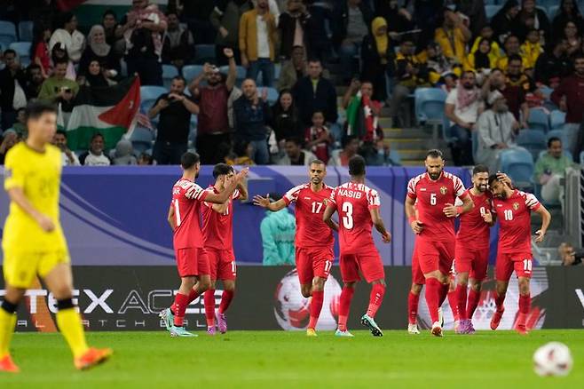 말레이시아를 4-0으로 대파한 요르단. ⓒ AP=뉴시스