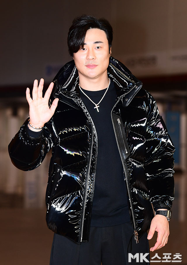 김하성은 이정후와 선의의 대결을 다짐했다. 사진(인천공항)= 김영구 기자