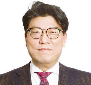 황부영 브랜다임앤파트너즈 대표 컨설턴트현 부산 도시 브랜드 총괄디렉터, 현 아시아 브랜드 프라이즈(ABP) 심사위원, 전 제일기획 마케팅연구소 브랜드팀장