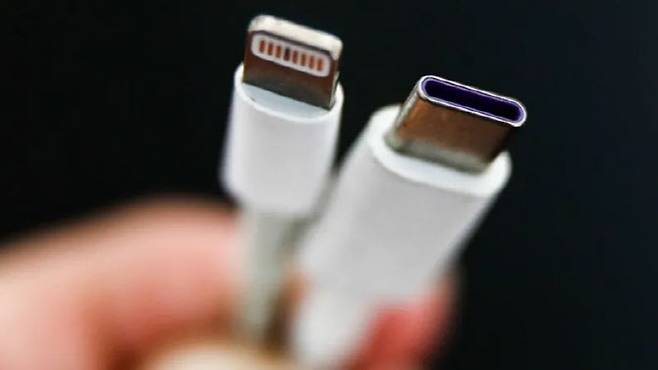 USB 충전단자 C타입. 사진=게티이미지