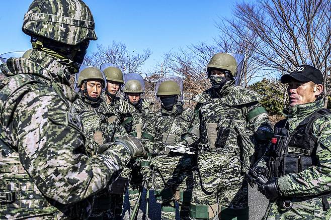 23일 경북 경주 월성원자력발전소에서 진행된 대침투 종합훈련 [해병대 1사단 제공. 재판매 및 DB 금지]