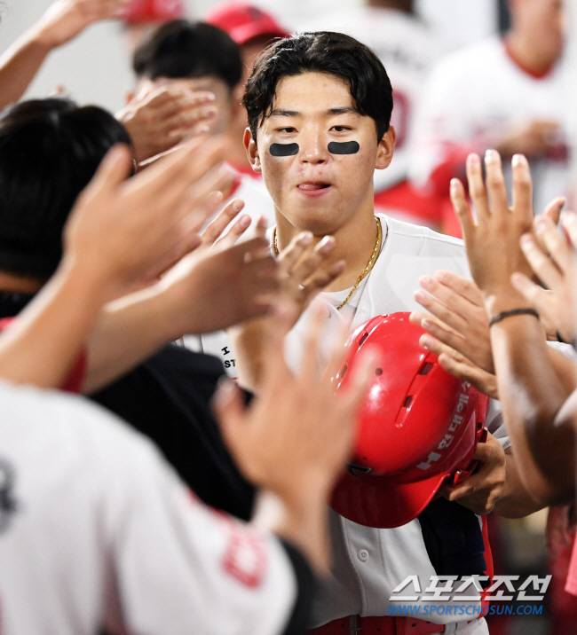 김도영이 하이파이브를 하고 있다. 광주=박재만 기자pjm@sportschosun.com