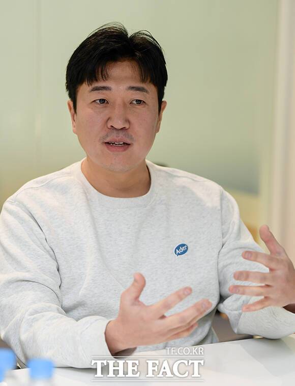 박중원 PD가 서장훈에 대해 "맏형으로서 책임감을 갖고 열심히 해 주는 멤버"라고 말했다. /서예원 기자