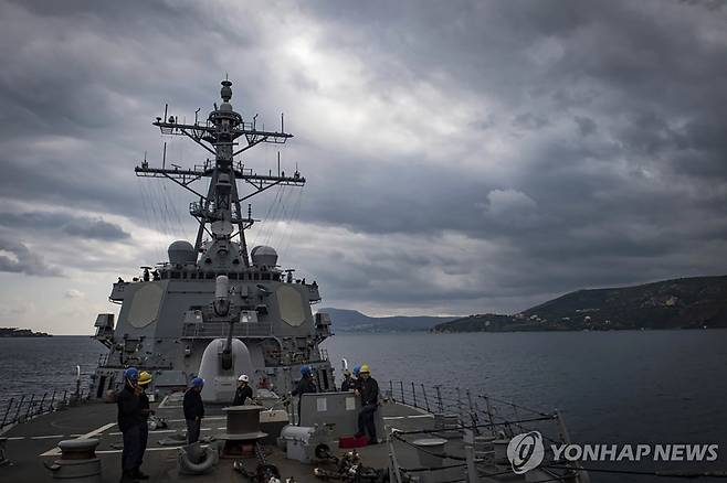 미 해군 구축한 USS 카니호 [AP=연합뉴스 자료사진. 재판매 및 DB 금지]