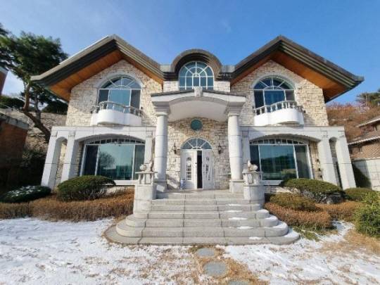 내달 경매가 진행되는 서울 성북구 성북동의 단독주택. 지지옥션 제공