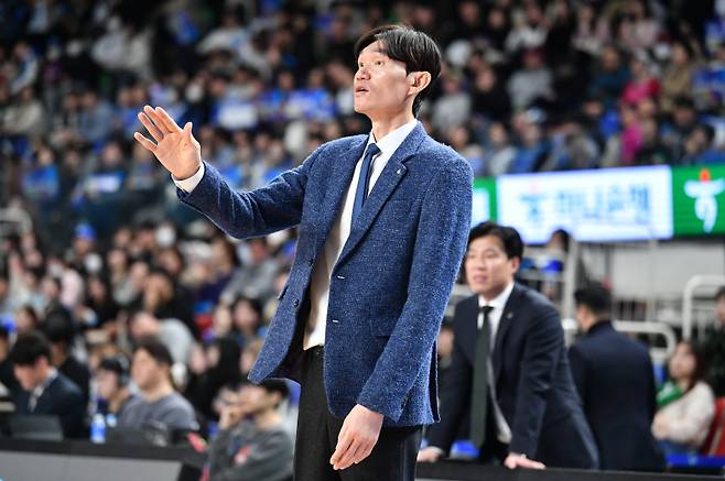 원주 DB 김주성 감독. 사진=KBL 제공