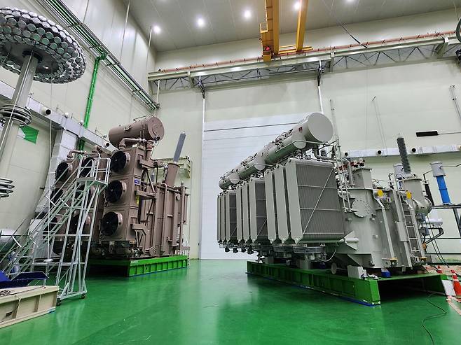 LS일렉트릭 부산사업장에서 생산하고있는 초고압 변압기. /LS일렉트릭 제공