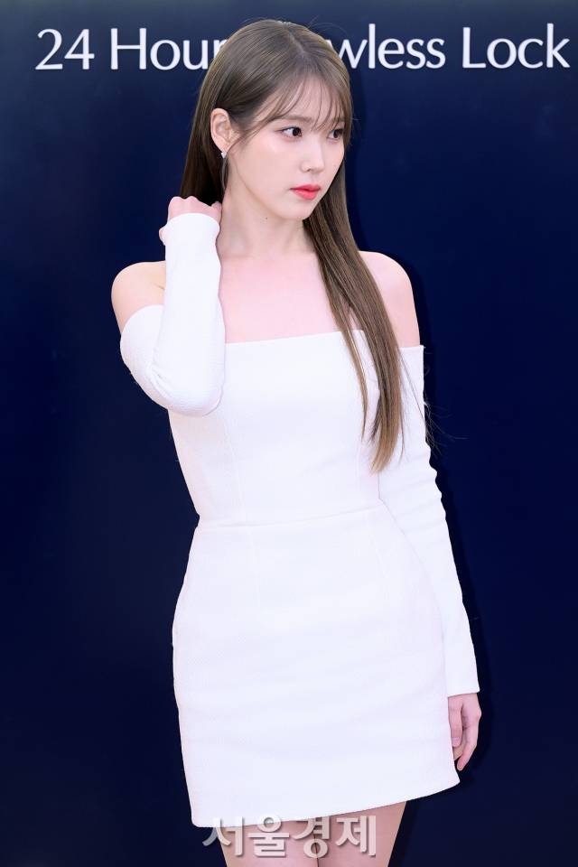 무심한 듯 툭 던지는 그 말 “회사 줄게”