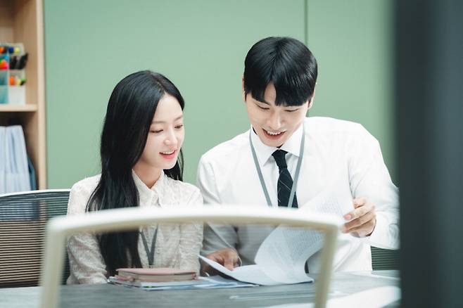 아마존프라임에서 전 세계 1위를 기록한 드라마 '내 남편과 결혼해줘' 장면. tvN