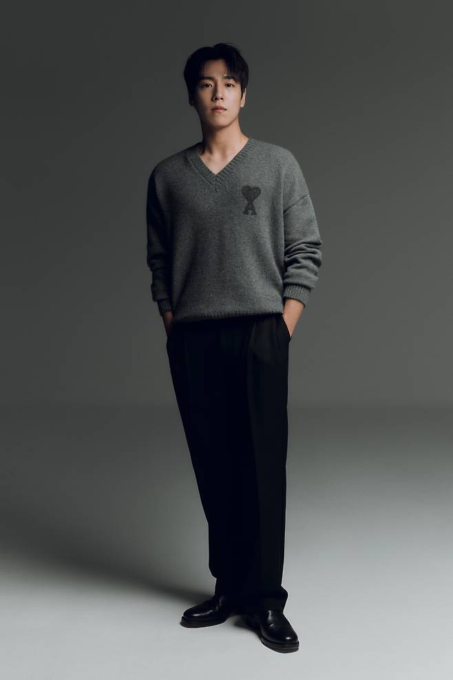 이현우 / 어썸이엔티