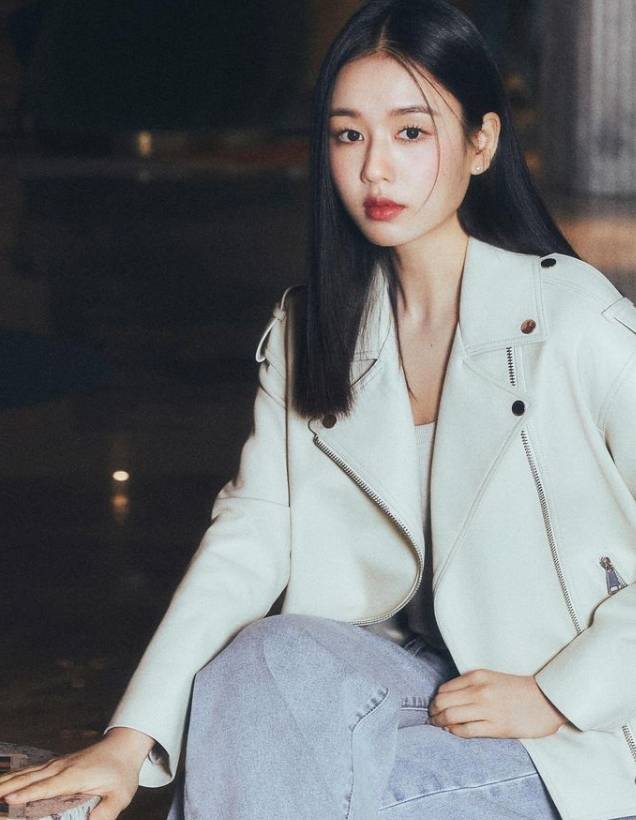 배우 안은진. 사진 | 셀렙샵 에디션