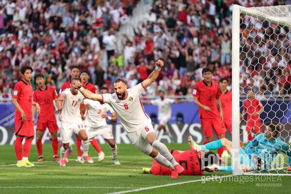 사진=게티이미지. 이번 대회 내내 하프타임 전후 실점을 내준 한국